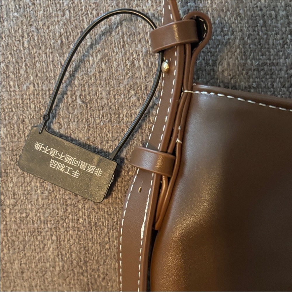Labubu Purse - Picture 8 of 9